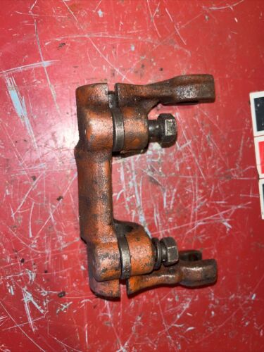 International FARMALL H  Clutch Release Fork 6141DA