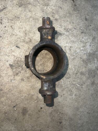 1989 Case IH 385 Tractor Throwout Bearing Housing 105445C1 454 884