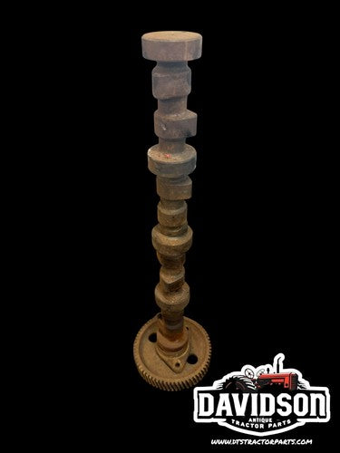 International IH 544 3514 Tractor Camshaft D239