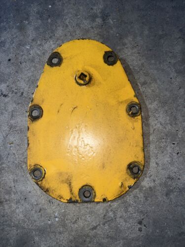 IHC Cub Low Boy 185 Rear Transmission Cover Antique Tractor