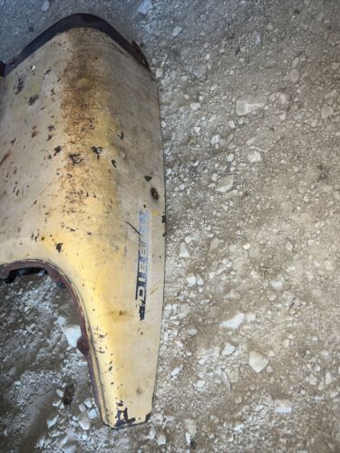 IH FARMALL 424 444 2444 TRACTOR CENTER FUEL TANK HOOD - NICE NO DENTS
