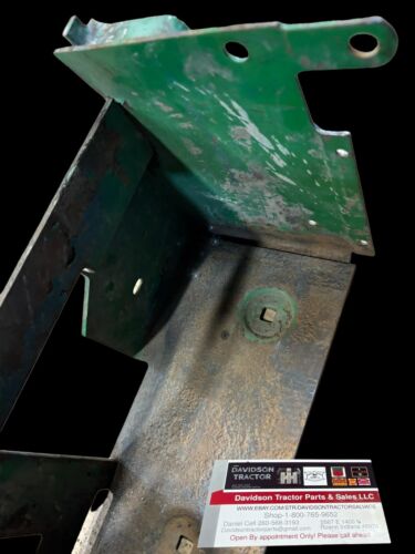 Used Battery Box - RH fits John Deere 4050 4240 4630 4440 4230 4250 4040 4430