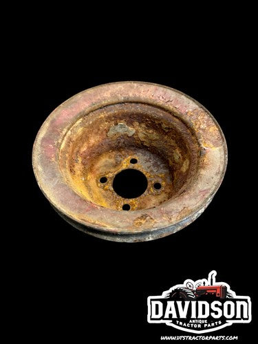 IH International Farmall 340 504 Gas Water Pump Pulley C-153 C-135