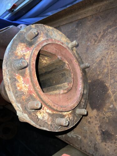 International Farmall 806 IH tractor ORIGNAL M&W 9 bolt 2 7/8 axle hub 3 U bolts