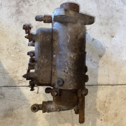 International Harvester B414 Core Injection Pump