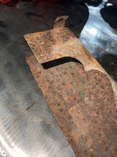 Farmall 400 450 IH tractor hydraulic line cover panel