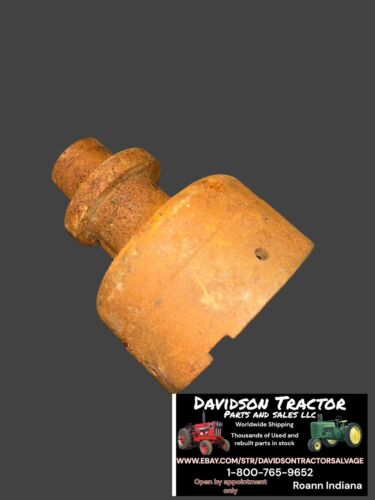 Farmall A,B,C,H,M,400,450  Distributor Housing Nice One! Antique Tractor