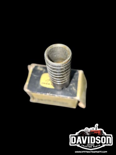 Genuine John Deere R31627R New Old Stock Control Valve 3010 3020 4010 4020 5010