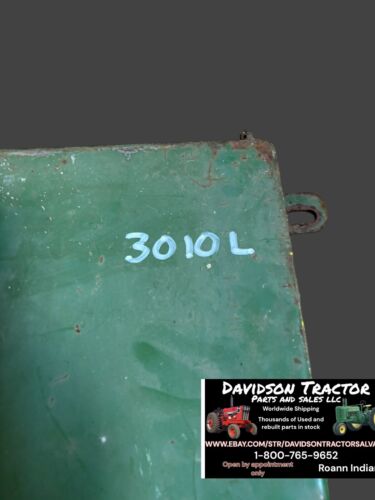 Used Front Side Panel - Left Hand fits John Deere 3010 3020 AR26498