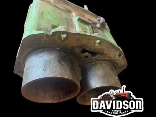 Late Styled John Deere B Cylinder Block B2500R  Antique Tractor