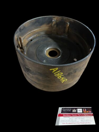 USED JOHN DEERE A TRACTOR BELT PULLEY CLUTCH ASSEMBLY A1864R