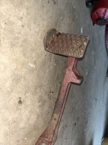 International Farmall 706 IH Tractor clutch pedal Antique Tractor