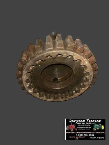 JOHN DEERE A TRANSMISSION DRIVESHAFT A1579R A1579  FITS UNSTYLED A AND 1939 A