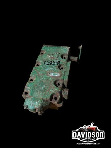 John Deere 520 530 620 630 720 730 Single Hydraulic Control Box F2831R.