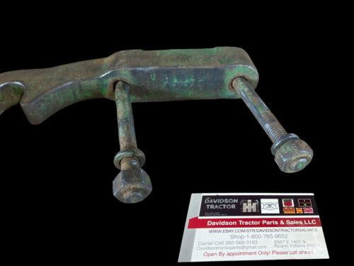 John Deere A cylinder arm transport bracket A3637R