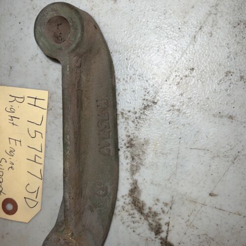 H75747 JD John Deere H Right Hand Engine Support Antique Tractor