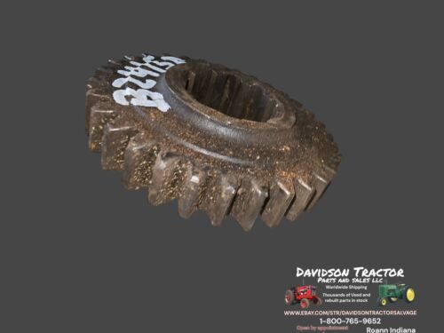 John Deere Late B 50 Tractor B2415R 1st 3rd Countershaft Gear