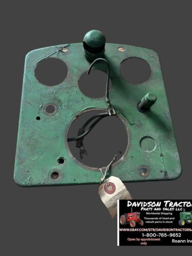 Used Dash Panel John Deere 520 B3989R