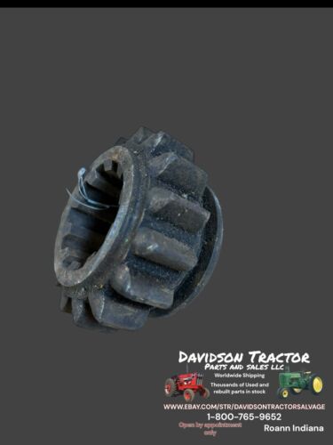 H155R  John Deere H Low and Reverse Pinion Gear 15 Teeth Good Used Gear