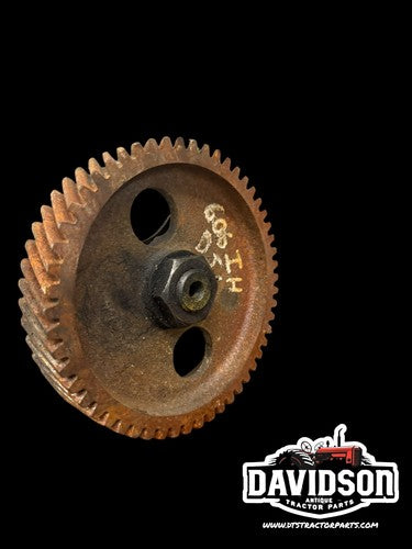 IHC Farmall 606 Diesel Camshaft W/ Gear Antique Tractor