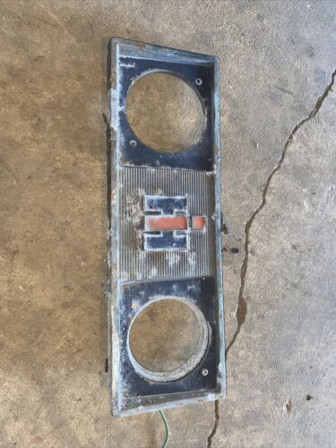 International 444 tractor Factory IH IHC front nose cone grill top bonnet holder