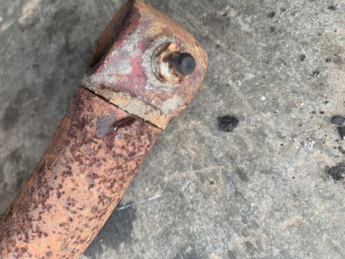 Farmall B BN tractor IH steering shaft support tower bracket &/ main bearing