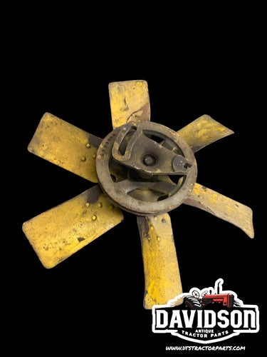 IH International 3600 Backhoe Industrial Engine Fan W/bracket D282 Diesel