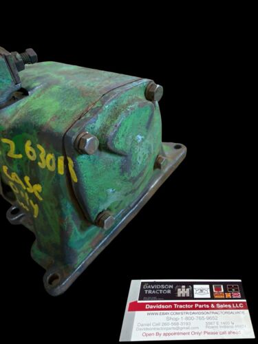 1948 John Deere B Tractor B2630R Complete governor housing w/ gears