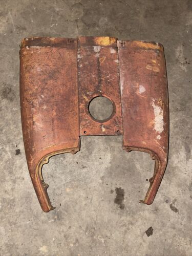 IH FARMALL 424 444 2444 TRACTOR CENTER FUEL TANK HOOD - NICE