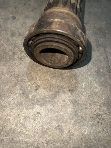 ORIGINAL IH FARMALL  300 350   TRACTOR -TRANSMISSION LOWER SHAFT Antique Tractor