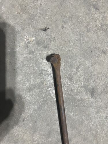 IHC International W-400 Radiator Support Rod Wheetland Tractor