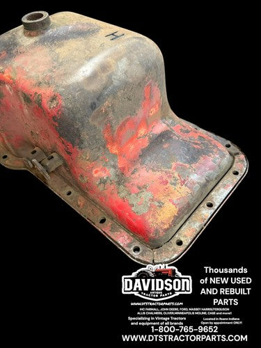 IHC Farmall H Oil Pan Antique Tractor Nice One!