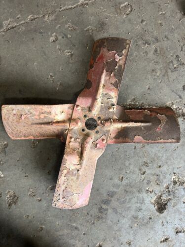 International 460 Utility Engine Fan Blades Antique Tractor