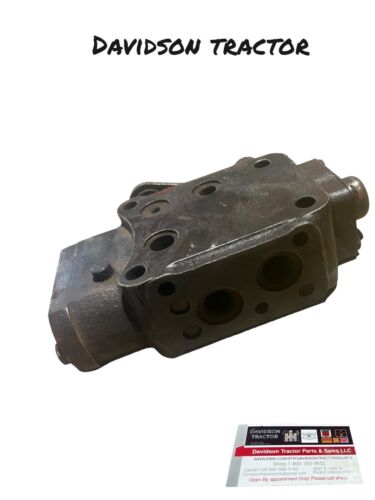 IHC Farmall Hydraulic Block Antique Tractor