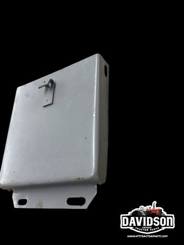 IH Farmall SA AV C SC 100 130 140 200 230 Battery Box Left Side Cover 358540R11
