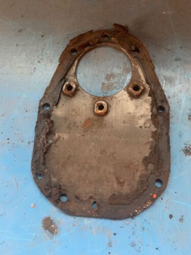 FARMALL IHC TRACTOR CUB CUB LOWBOY REAR COVER PLATE