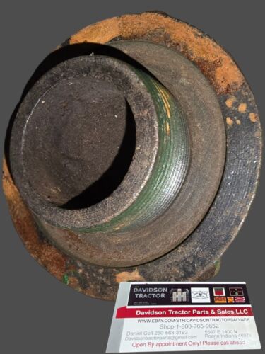 John Deere H Governor Oil Fill Cap H415R