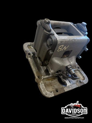 Ford 8N tractor Good Used hydraulic belly pump w / cover panel 8N605