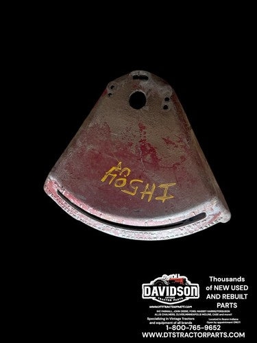 International Farmall 504 Utility Tractor Hydraulic Handle Guide 3pt hitch