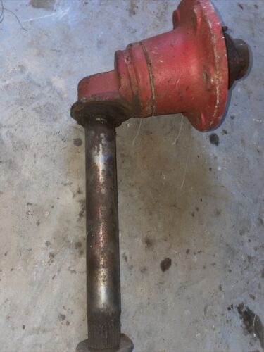 IH Farmall 966 1066 Front spindle w/hub Antique tractor