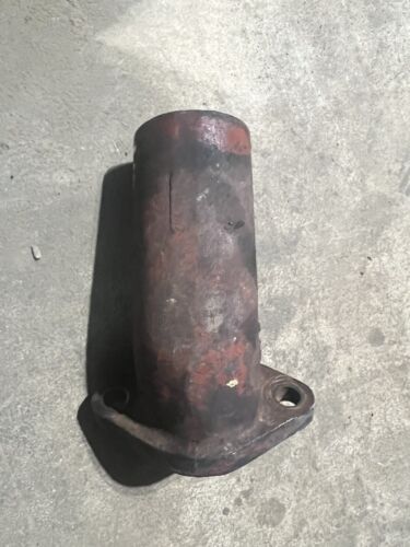 3063372R1 IH 444 Diesel Coolant Neck Antique Tractor