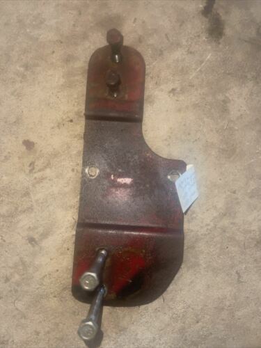 Farmall 450 Hydraulic Remote block bracket