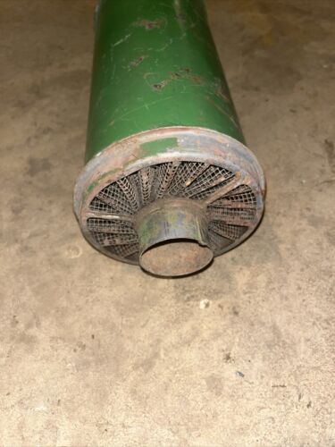 John Deere Unstyled B tractor ORIGINAL JD  air cleaner precleaner