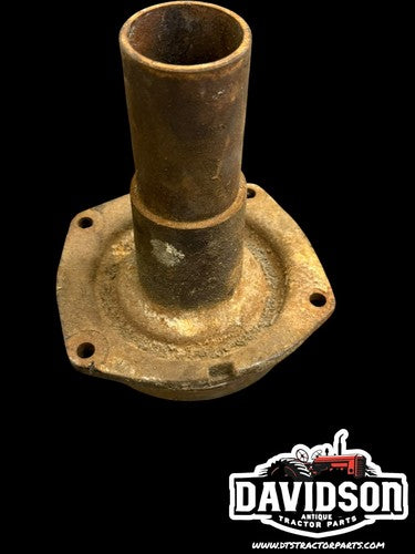 IH Farmall 340 460 504  Pto Shaft Bearing Cage 370598R1  Antique  Tractor