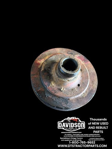 International 354 B-154 Diesel Front Crankshaft Pulley Antique Tractor