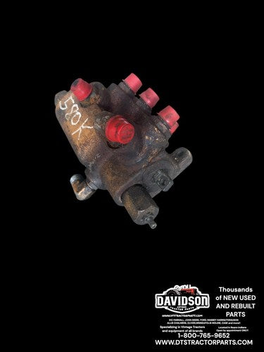 JI Case 580K Hydraulic Valve Assembly