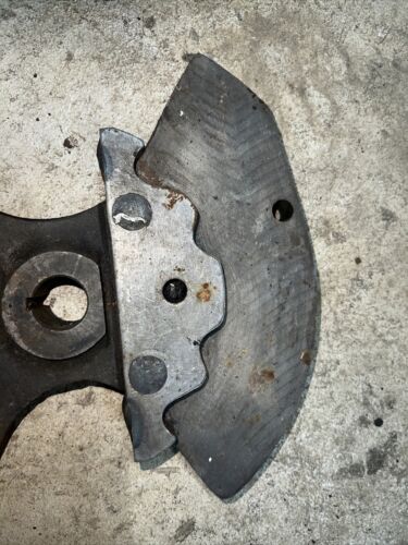 International Harvester Shift Cam 380114R2 For 706 756 826 1466 1086 886 856 ++