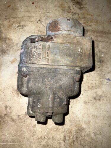 Farmall Regular Tractor Fairbanks Morse J4A11 Base Mount Magneto Rebuilder