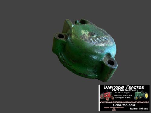 USED JOHN DEERE B BR BO 50 520 530 TRACTOR FRONT WHEEL BEARING HUB CAP B920R