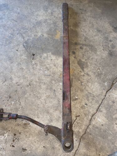 IH 373647R1 Handle International Harvester